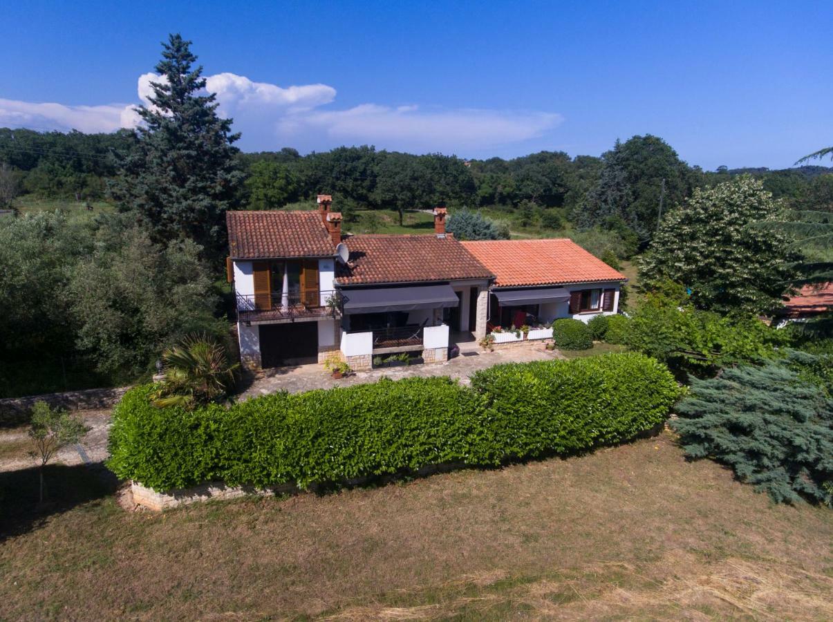Kipo I Lunja Holiday home *